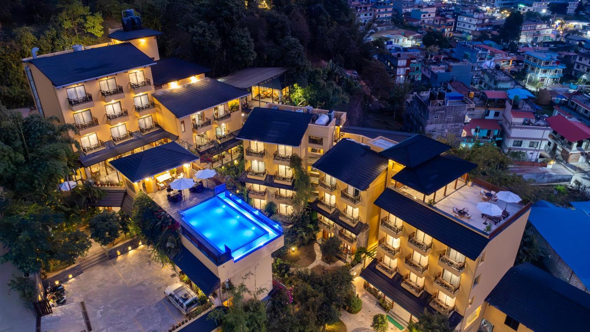 Bar Peepal Resort Pokhara Bagian luar foto Aerial view of the hotel
